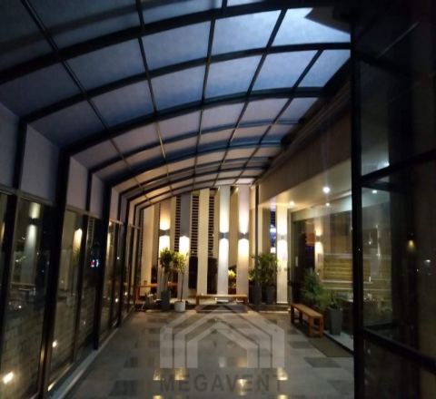 Retractable Patio Enclosure view 3